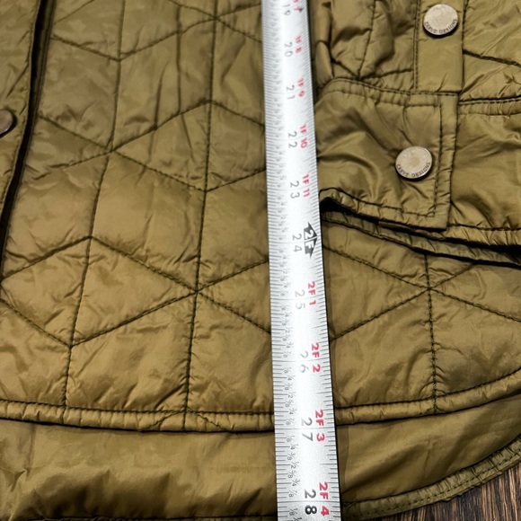 Carve Designs Woman’s Quilted Khaki Jacket - Picture 4 of 7
